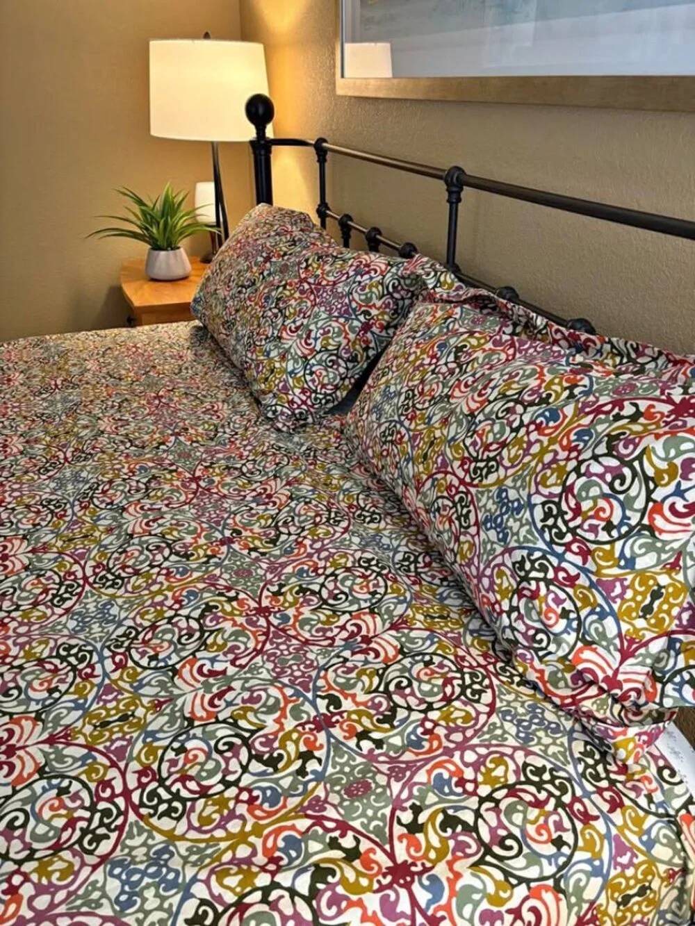 Crate & Barrel Lucia KING Multicolor Duvet Cover and Two King Shams